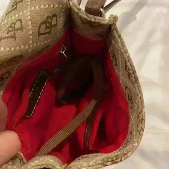 Dooney and Bourke‎ Square logo Crossbody Bag - Picture 5 of 9